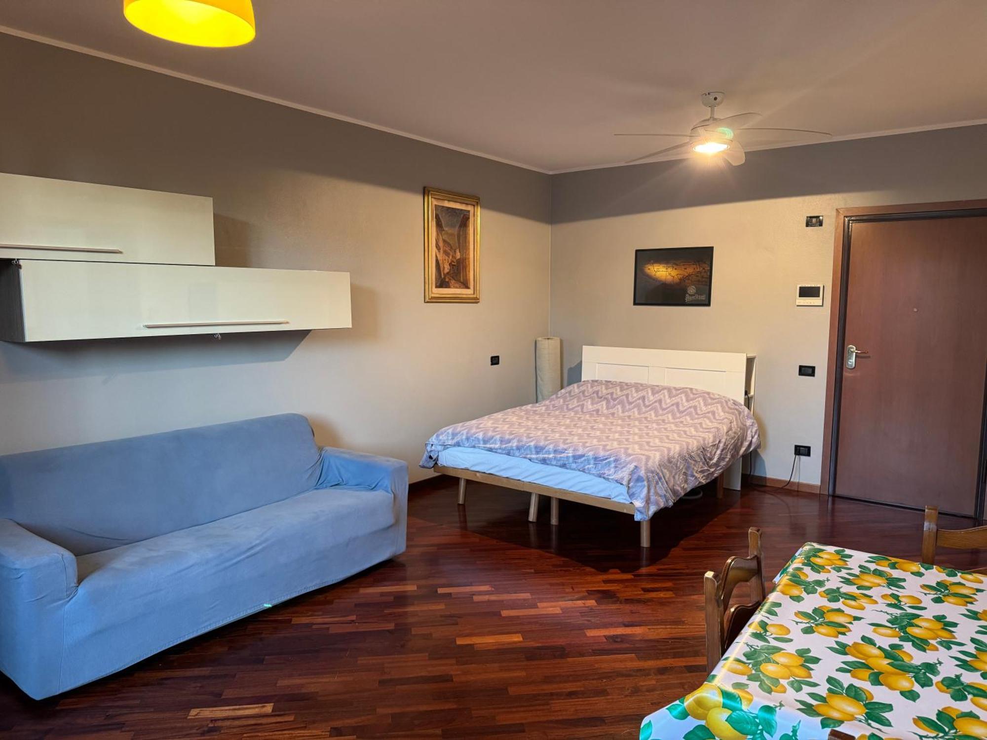 Ampio Monolocale Apartment Brescia Exterior foto